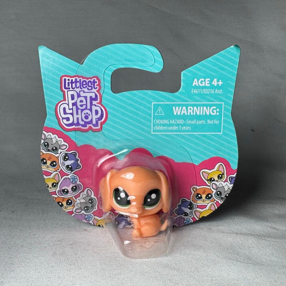 Littlest Pet Shop Teeny Tiny Pets Hasbro Mini Orange Dog Puppy Brand New in Box